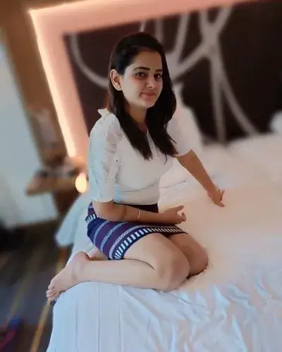 Escort Service In Mahwa